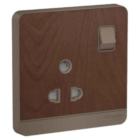 Schneider AvatarOn 3Gang 6A 2/3 Pin Switched Socket IP20